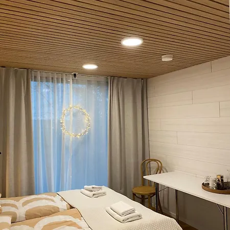 Apartman Halla-moekki *