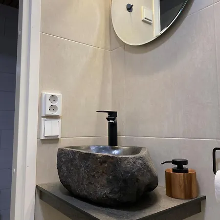 Apartman Halla-moekki *